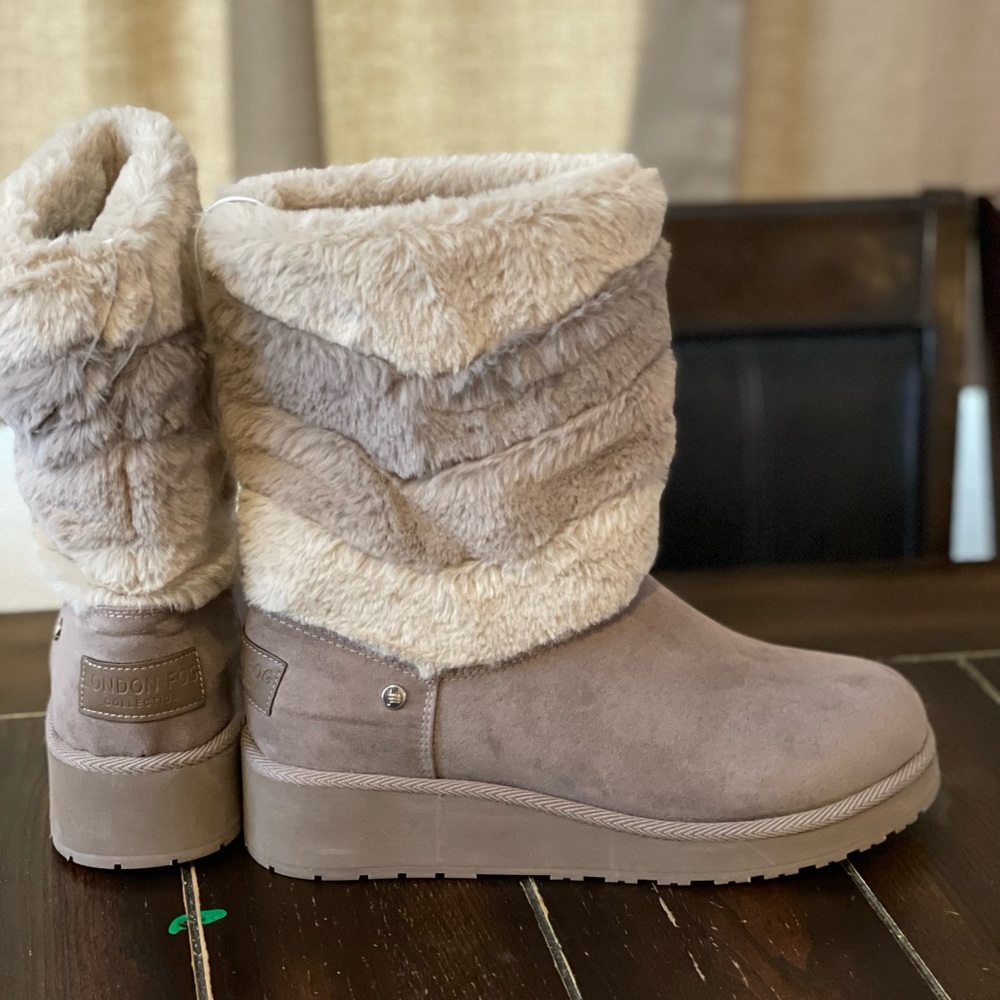 NWT London Fog boots size 8